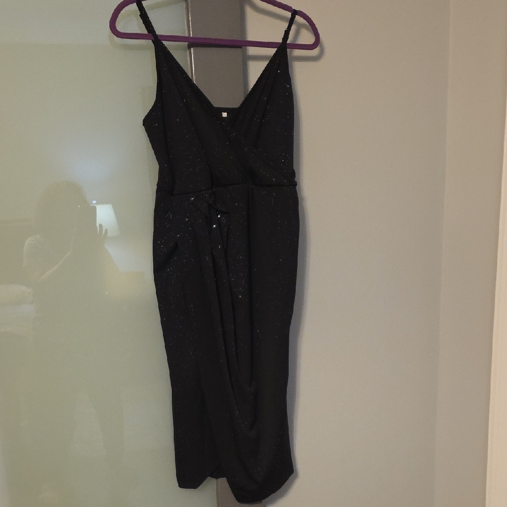 Amazon Size XL Sleeveless Glitter Faux Wrap Dress